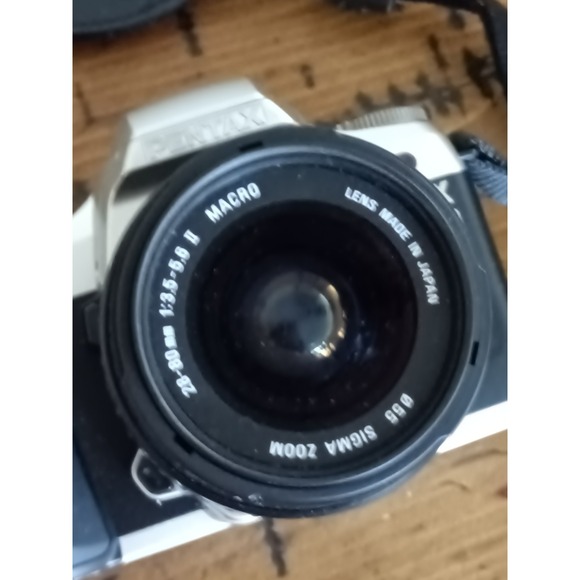 Pentax ZX-L 35mm Film SLR Camera w/ Sigma 28-80mm f/3.5-5.6 Macro Lens